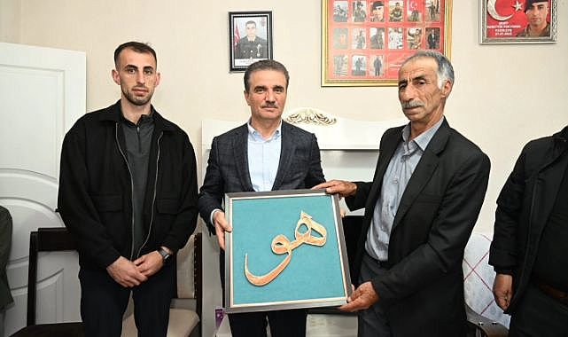 erzurum-da-sehit-ailelerine-bayram-ziyareti-1628